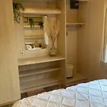 Chalet 6 Persoons Op De Veluwe Bij Binnen En Buiten Zwembad Arnhem