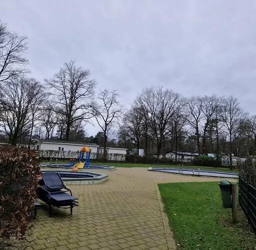 6 Persoons Op De Veluwe Bij Binnen En Buiten Zwembad أرنهيم